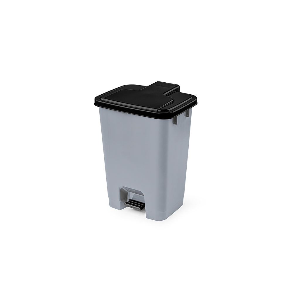 30 Ltr. Waste Bin w/ Pedal